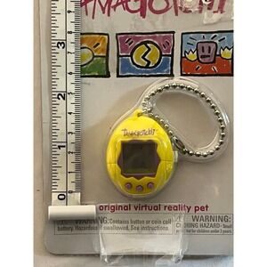 Bandai Tamagotchi 25th‎ Anniversary Series 4 Yellow Virtual Pet Keychain